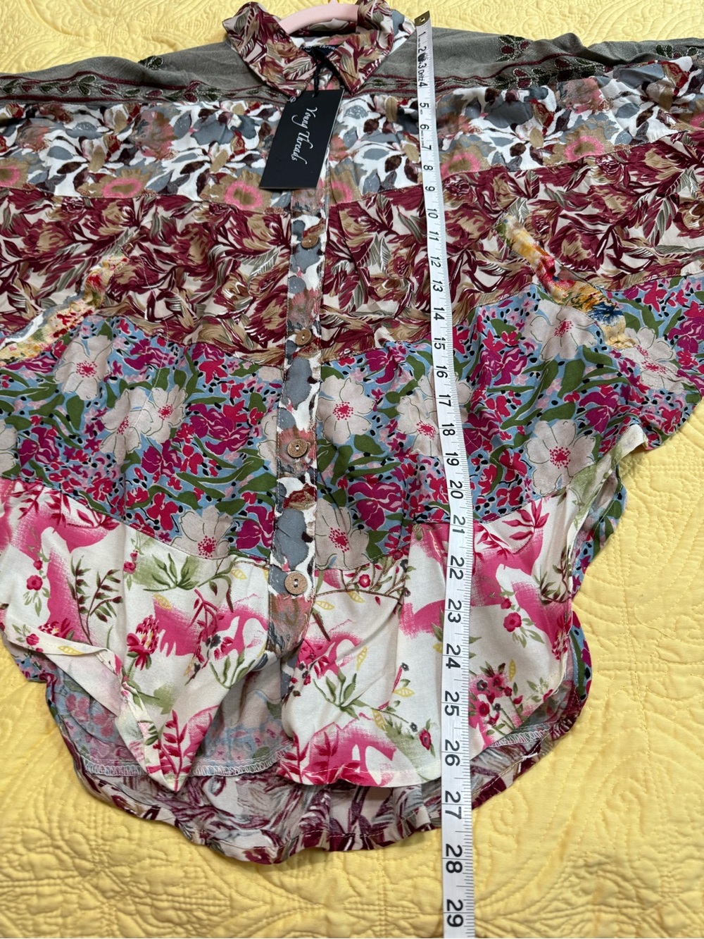 H160 NWT Young Thread M pp29 Floral Patchwork Button-Front Top Pink Olive Dolmen - Picture 10 of 12